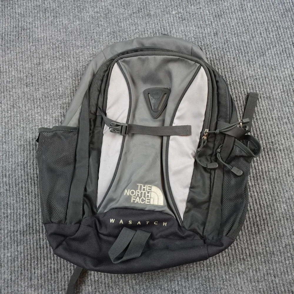 The North Face Wasatch Backpack Gray Black Daypack Mens Water Bottle TNF Bag